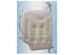 SZ9125530055,豪駿、德龍膨脹水箱,濟(jì)南市銘卡汽車配件配件廠