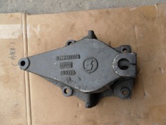 DZ9118521014,前簧前支架,濟南星光汽車配件銷售中心