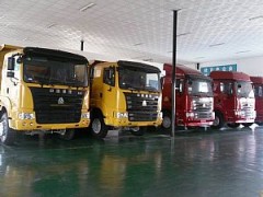 NZ9525590304/5,發(fā)動(dòng)機(jī)后托架,濟(jì)南隆旭汽車配件有限公司