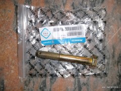 1B22050204025,前翻導向螺栓,北京遠大歐曼汽車配件有限公司