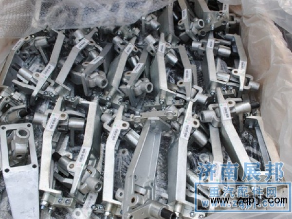 HOWO操縱機(jī)構(gòu)總成WG9725240107/WG9725240107