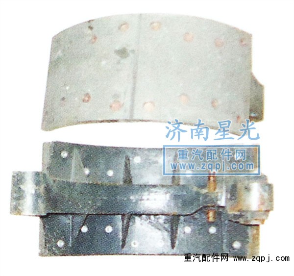 奔馳160后制動蹄總成/