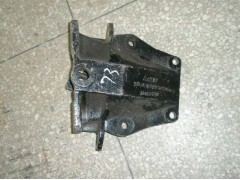 1532129200004,前鋼板后支架,濟(jì)南約書(shū)亞汽車(chē)配件有限公司（原華魯信業(yè)）