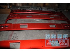 AZ1641241003,原廠裝車HOWO最新款保險(xiǎn)杠總成,濟(jì)南冠澤卡車配件營銷中心