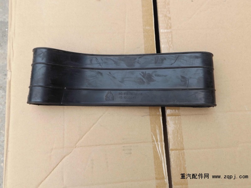 WG9725190933,,濟南博通重汽備件庫