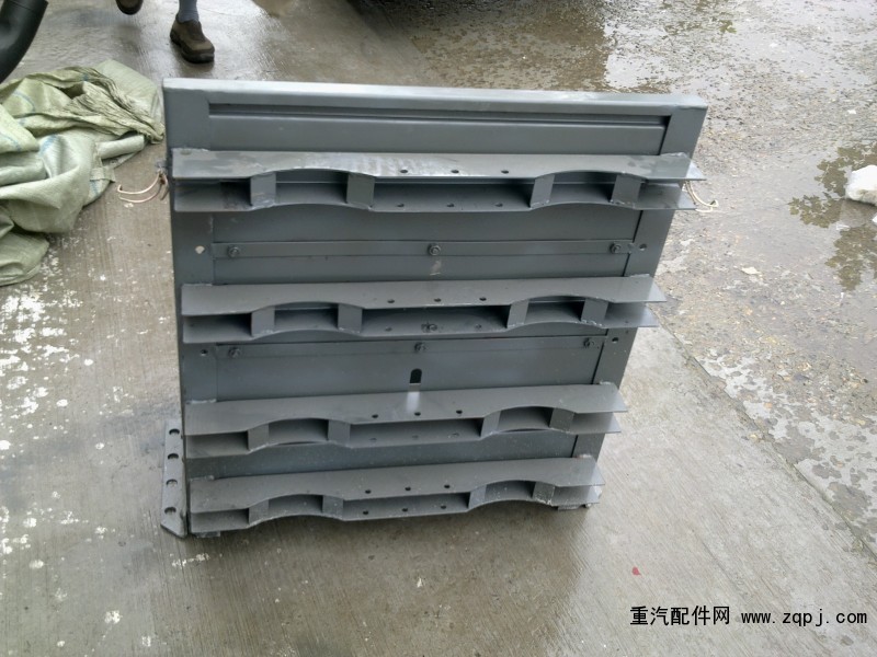 AZ9925760100,豪沃A7電瓶箱體 AZ9925760100,濟(jì)南市銘卡汽車配件配件廠