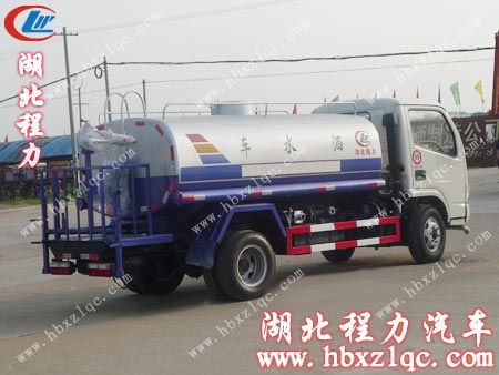 ,東風(fēng)小霸王多功能灑水車(chē),湖北程力集團(tuán)專用汽車(chē)股份有限公司