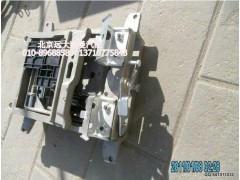 1B24968100015-13,座椅支架鋁豪華,北京遠大歐曼汽車配件有限公司