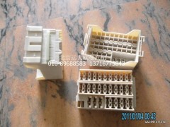 ,BXPCZ保險片插座,北京遠(yuǎn)大歐曼汽車配件有限公司