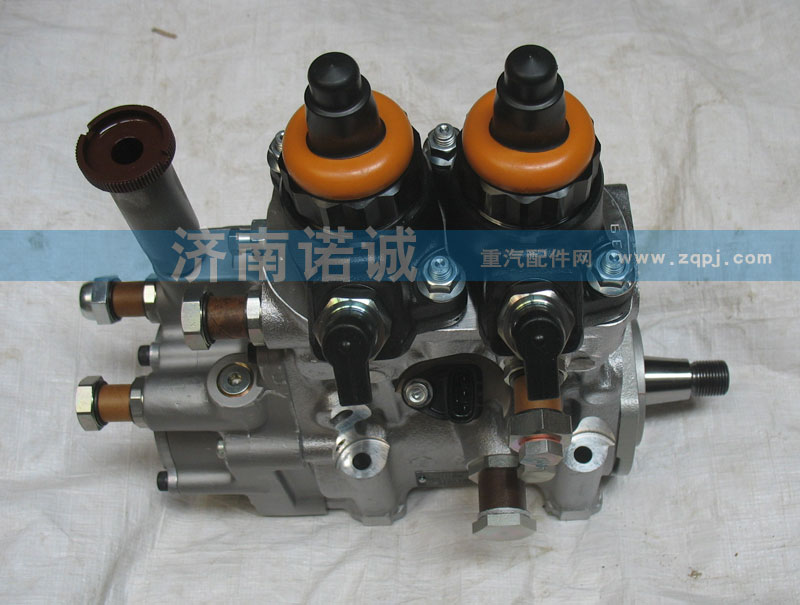 R61540080101,供油泵,濟(jì)南諾誠(chéng)重型汽車(chē)配件有限公司
