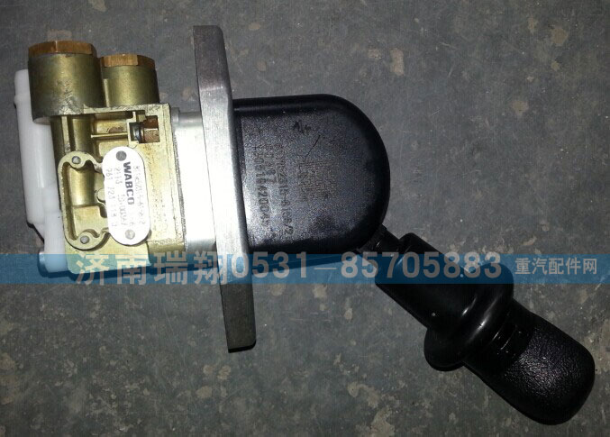 811W52315-6156,手制動(dòng)閥,濟(jì)南嘉磊汽車(chē)配件有限公司(原濟(jì)南瑞翔)