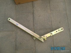 1B22050200304,翻轉(zhuǎn)機構(gòu)撐桿總成,北京遠(yuǎn)大歐曼汽車配件有限公司