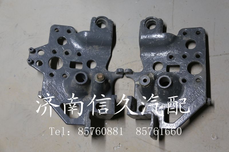 1642340231,前懸左右下支架,濟(jì)南信久汽配銷售中心