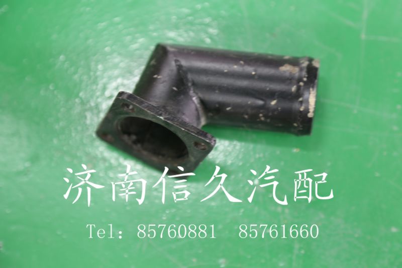 加機(jī)油短管/
