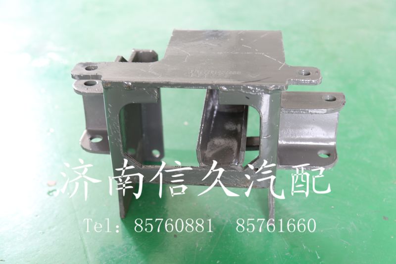 9725190910,空濾器支架,濟南信久汽配銷售中心