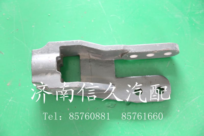 9725930028 豪沃前牽引鉤座/9725930028