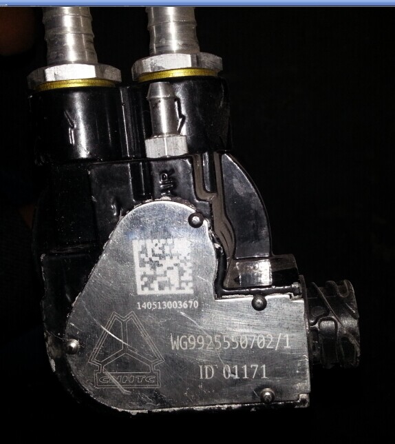 WG9925550702,油位傳感器（接16×2管),濟南嘉磊汽車配件有限公司(原濟南瑞翔)