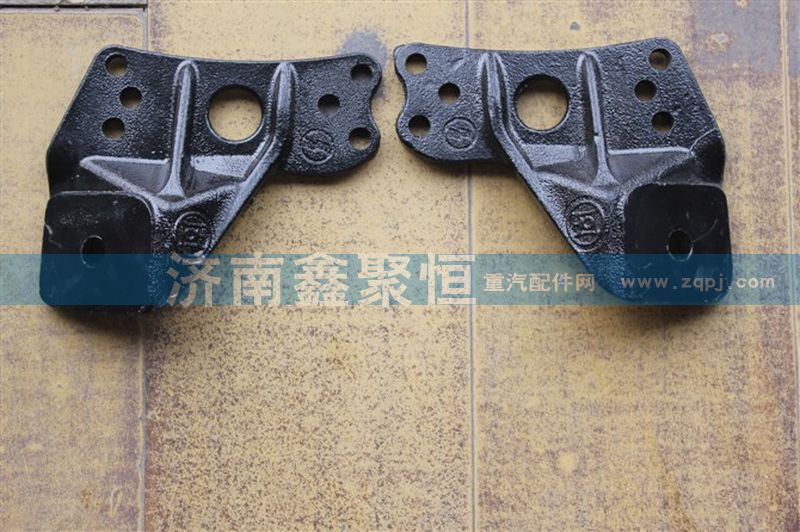德龍 發(fā)動(dòng)機(jī)支架 DZ9325959999/DZ9325959999