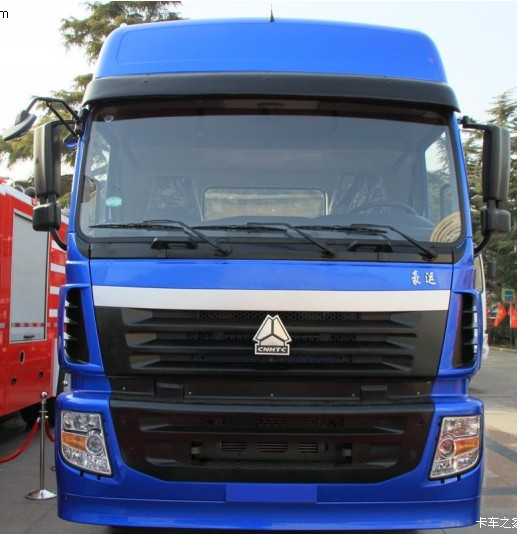 NZ9525930901,保險(xiǎn)杠（高位玻璃鋼）,濟(jì)南隆旭汽車配件有限公司