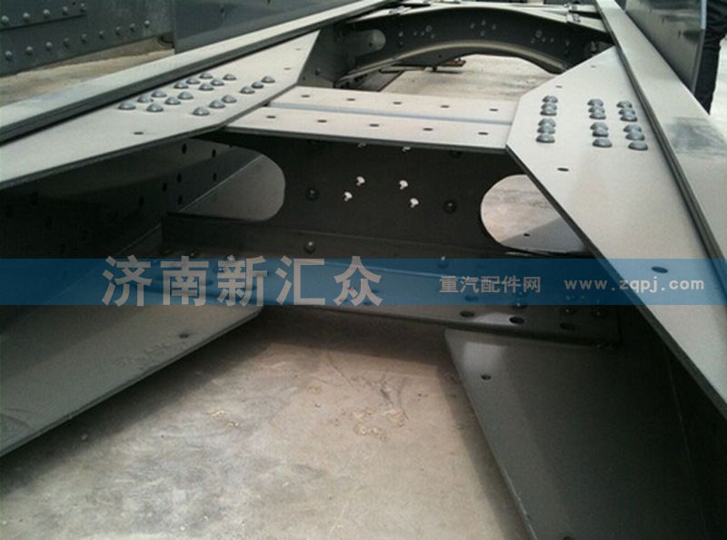,車架,濟南新匯眾重卡配件