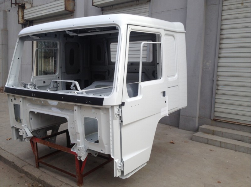 AZ1642100009,HOWO豪沃駕駛室殼體,濟(jì)南同馳汽車配件有限公司