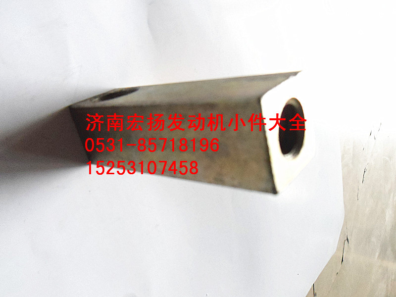 發(fā)電機(jī)拉緊塊   612600090196/612600090196