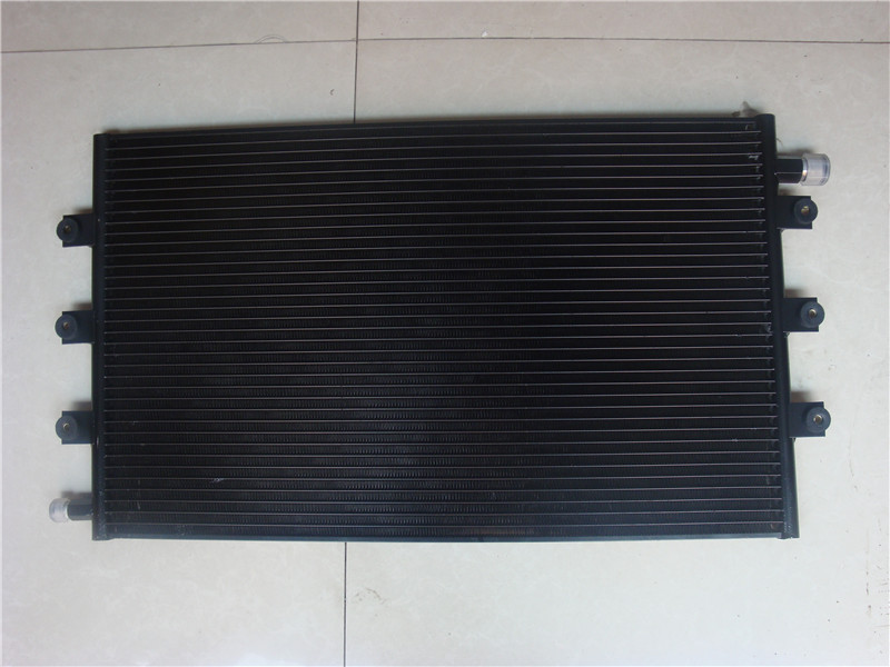 AZ1630820086,冷凝器散熱器,濟(jì)南晨駿汽車空調(diào)有限公司