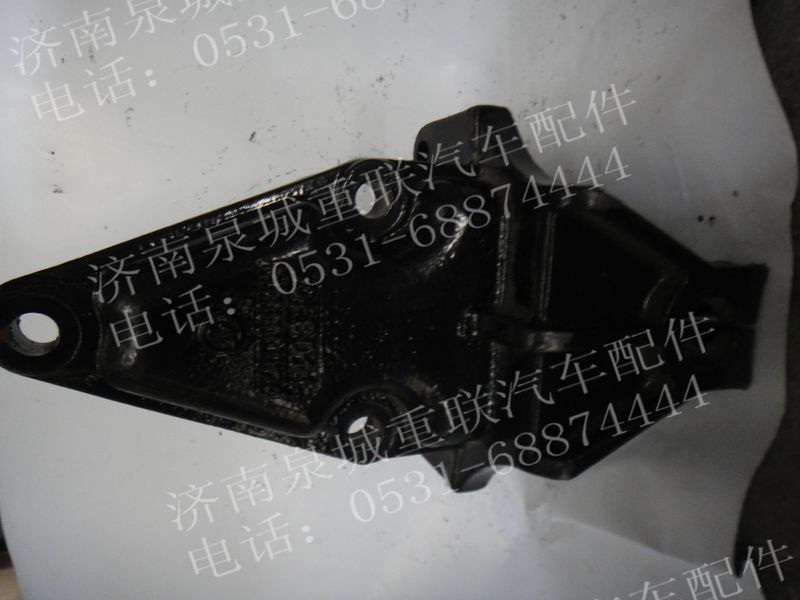 SZ970000819,M3000前簧前支架,濟(jì)南泉城底盤件商貿(mào)有限公司