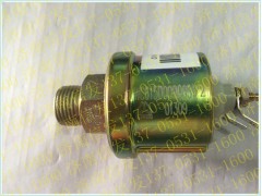 61500090051,豪沃歐2機(jī)油壓力傳感器,濟(jì)南信發(fā)汽車配件有限公司