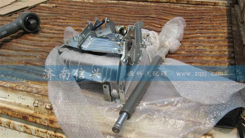AZ9925470060,轉(zhuǎn)向操縱裝置總成（高地板）,濟(jì)南信興汽車配件貿(mào)易有限公司