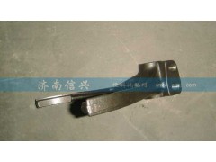WG2214100008,副箱撥叉,濟(jì)南信興汽車配件貿(mào)易有限公司