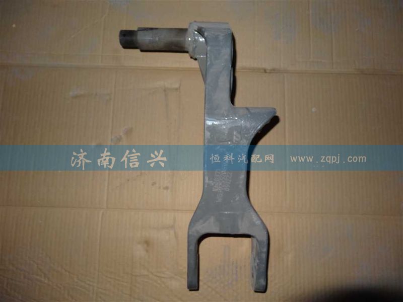 WG9925520616,左板簧支架總成(科曼),濟(jì)南信興汽車配件貿(mào)易有限公司