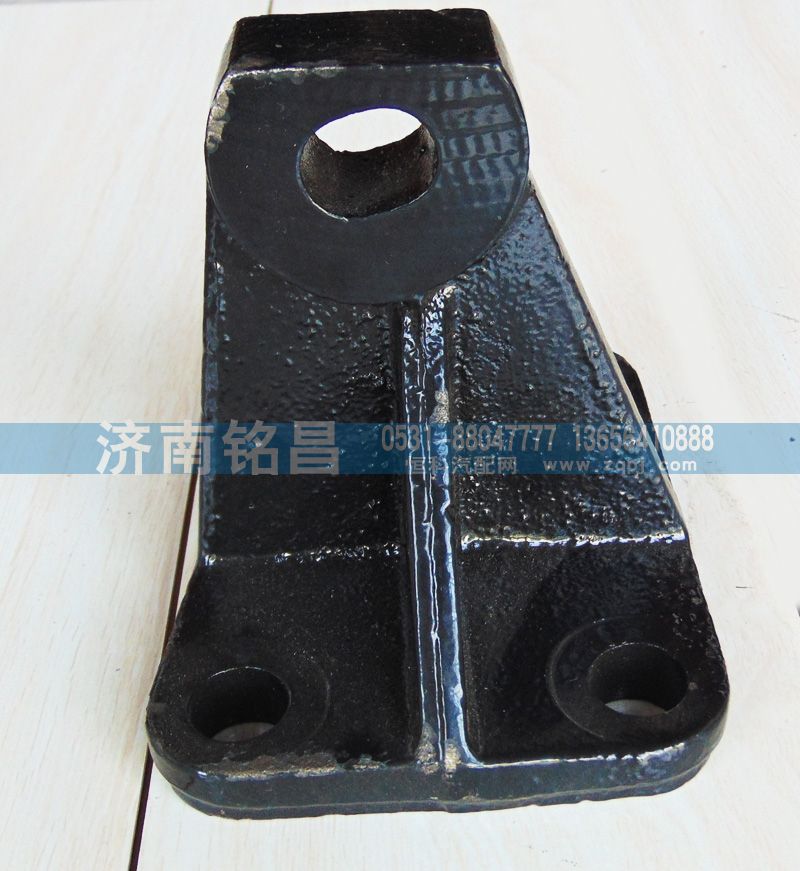 DZ93259590043,德龍發(fā)動(dòng)機(jī)支架,濟(jì)南銘昌汽車配件有限公司