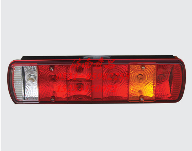 411AAB02000,后尾燈（24V）,濟(jì)南奇昌汽車配件有限公司