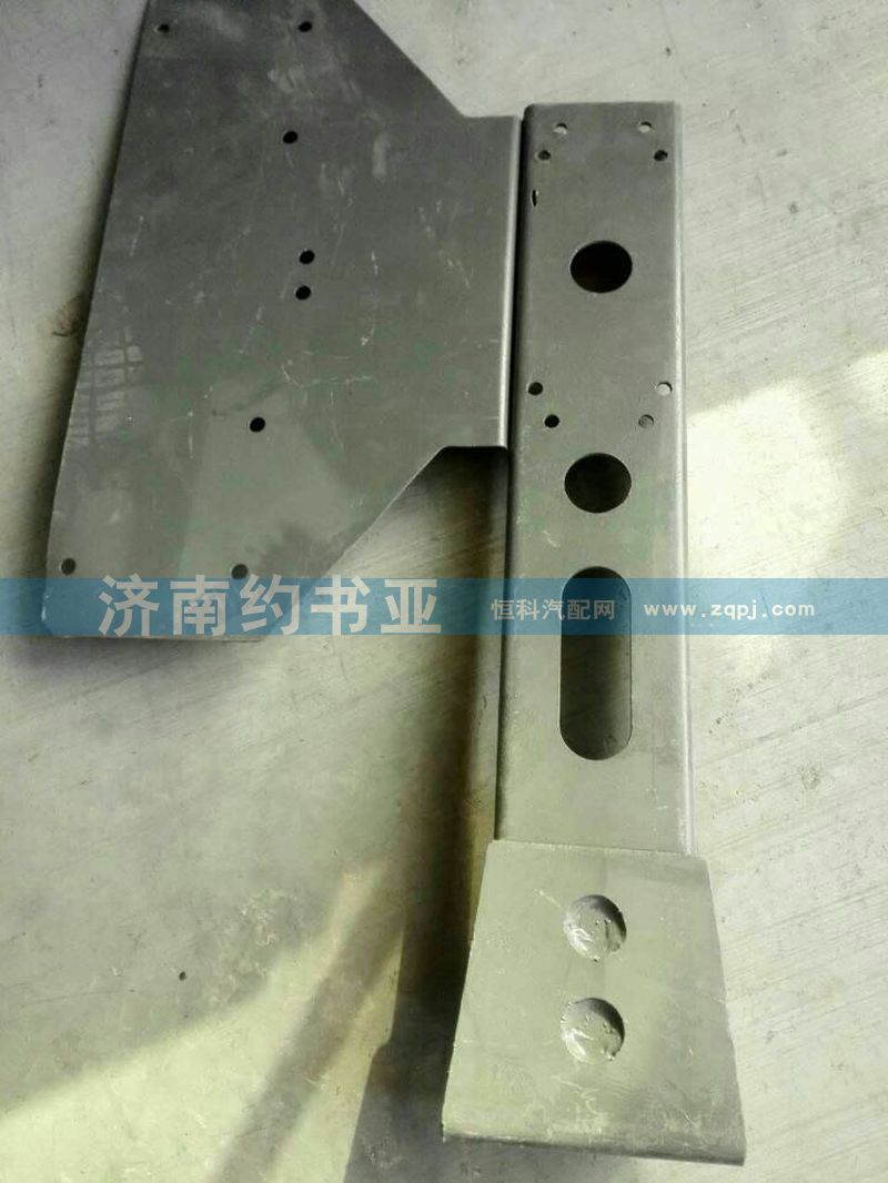 AZ9925943805,A7左后尾燈支架,濟(jì)南約書(shū)亞汽車配件有限公司（原華魯信業(yè)）