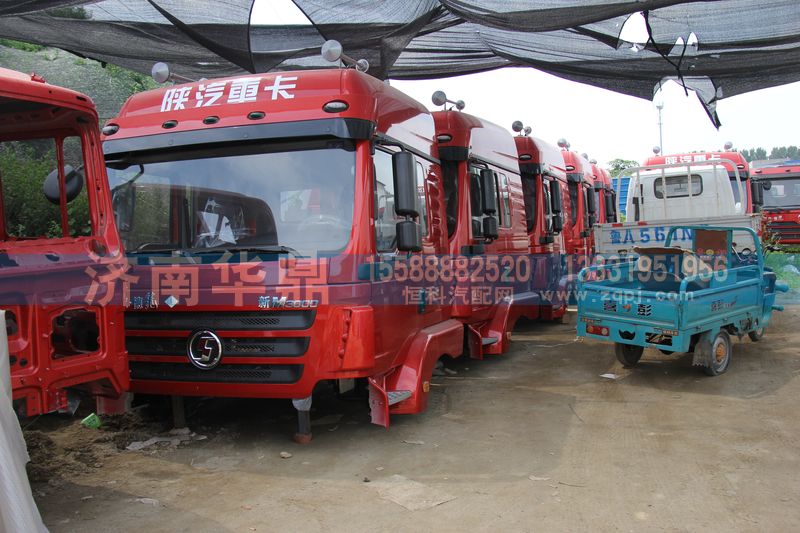,新M3000駕駛室總成,山東德柴商貿(mào)有限公司