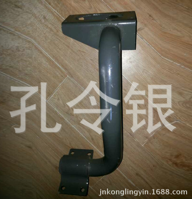 中國重汽豪運汽車配件車門內(nèi)飾板NZ165133004070/NZ165133004070