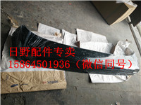駕駛室外遮陽(yáng)罩（中間段）/