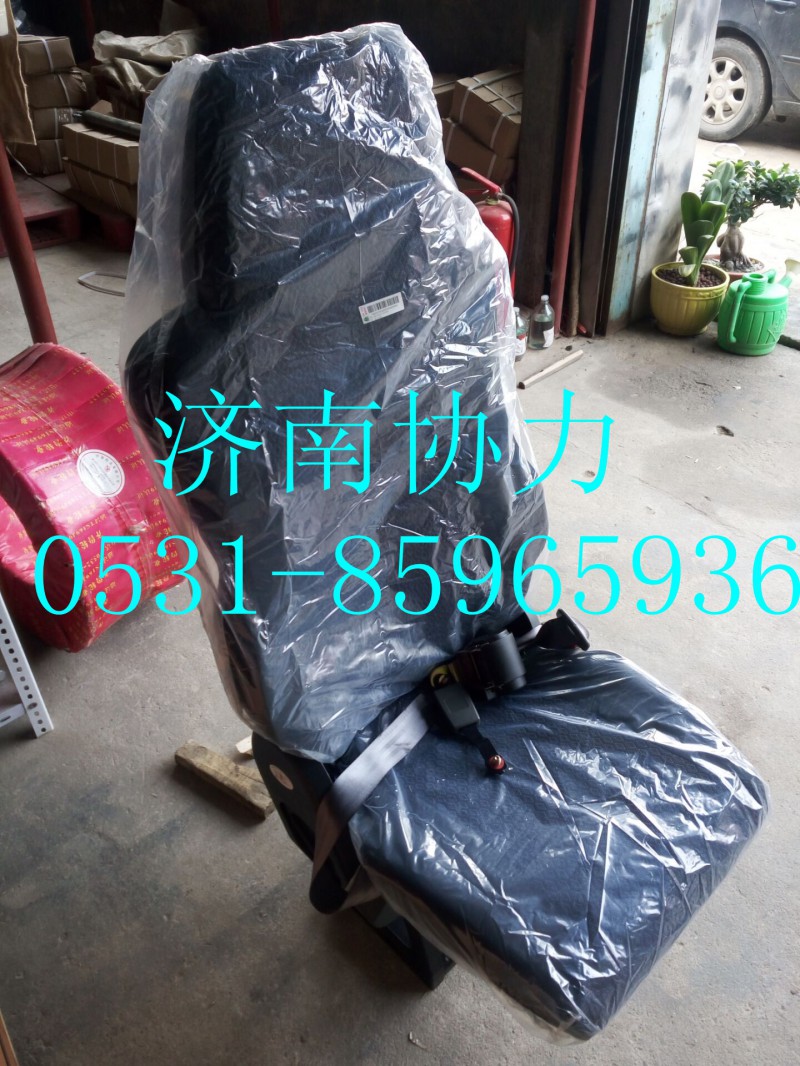AZ1662510100,A7輕量化右座椅(平地板),濟南明鉅汽車配件有限公司（原濟南協(xié)力）
