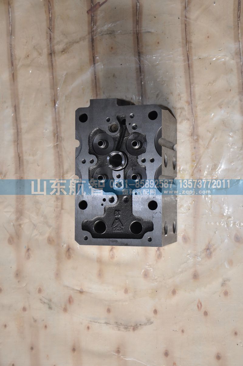 AZ1238040001A,發(fā)動機(jī)氣缸蓋,山東航智商貿(mào)有限公司