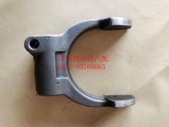 AZ2214260005,離合器分離撥叉,濟(jì)南鴻沃達(dá)汽配有限公司