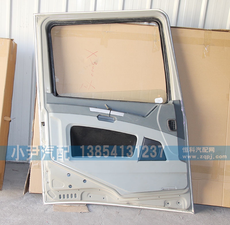,陜汽德龍X3000車門總成,濟(jì)南少岱汽車配件有限公司