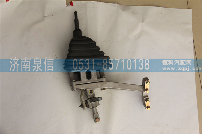 AZ9100240101,換擋桿總成（新款）豪,濟(jì)南泉信汽配