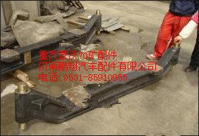 AZ9970410001,重汽豪沃70礦車(chē)前軸,濟(jì)南鵬翔汽車(chē)配件有限公司