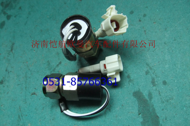 1124136600011,副啟動開關(guān),濟南愷航歐曼汽車配件有限公司