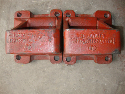 DZ9114524032,F3000后鋼板彈簧,濟南匯德卡汽車零部件有限公司
