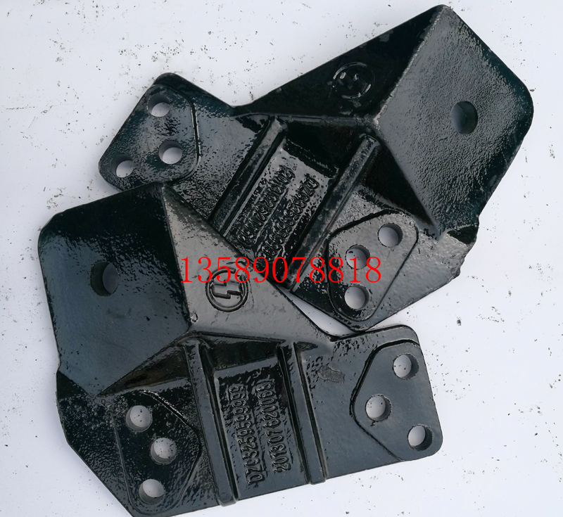 DZ93259599998,德龍發(fā)動(dòng)機(jī)前支架,濟(jì)南聯(lián)樂(lè)汽車零部件有限公司