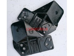 DZ93259599998,德龍發(fā)動(dòng)機(jī)前支架,濟(jì)南聯(lián)樂(lè)汽車零部件有限公司