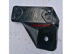 DZ93259599998,德龍發(fā)動(dòng)機(jī)前支架,濟(jì)南聯(lián)樂(lè)汽車零部件有限公司
