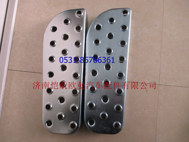 1B24984504003,腳踏板（ETX左上）鐵 (2),濟南愷航歐曼汽車配件有限公司